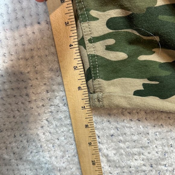Imperial Star Shorts Girls Size 14 Green Khaki Camo Stretch Cut Off Flat Front - Picture 10 of 12